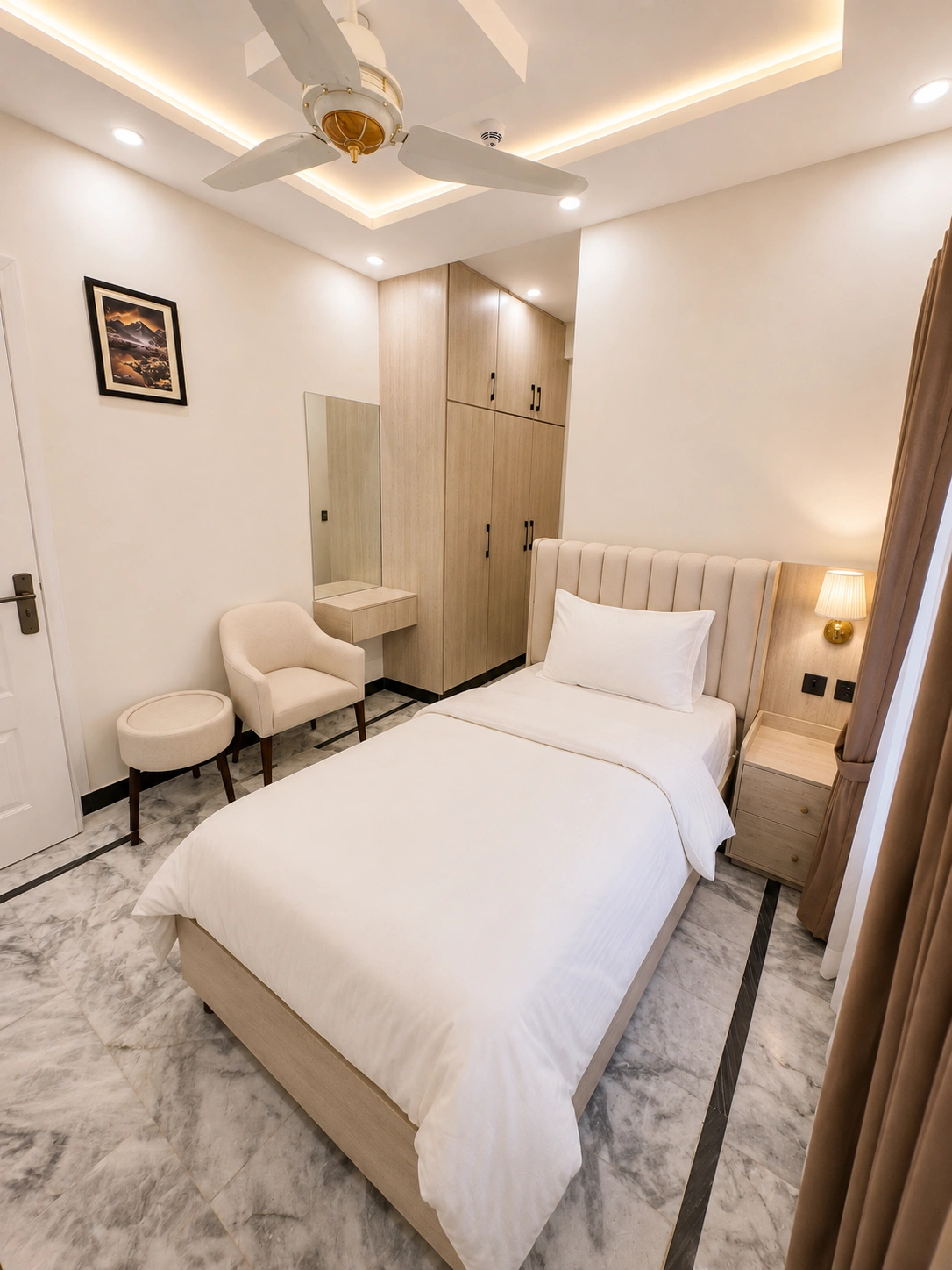 3 Bed Deluxe interior